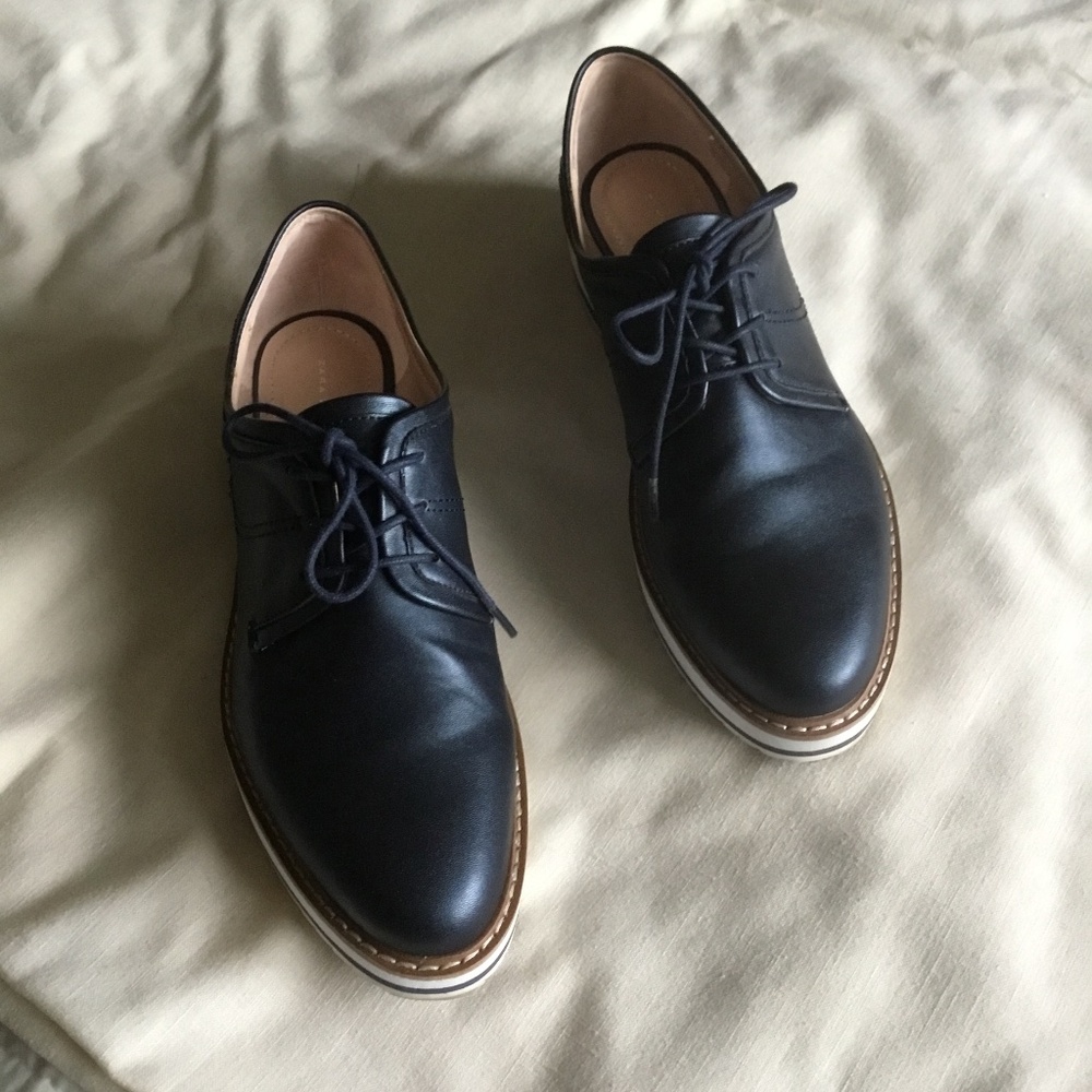 Zara Black Leather Lace-Up Flats with Brown Trim